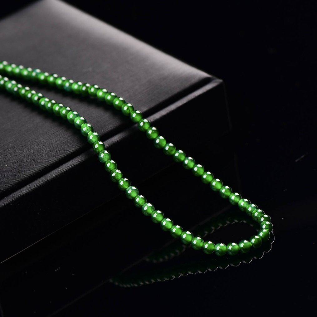 ALGT 认证未处理翡翠珠链(A货) 艺术与自然优雅的巧妙融合- 14.81 g #4.3