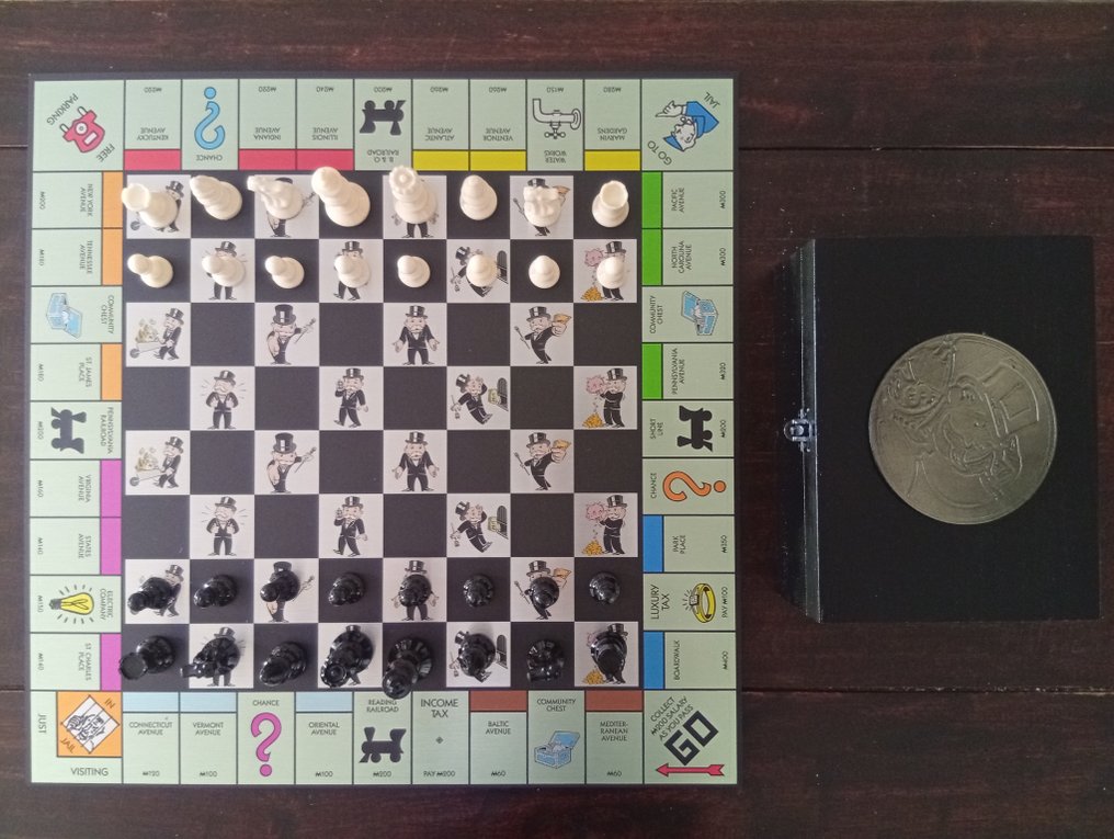 Anthony Dubois - Mr Monopoly chessboard and monopoly #4.3