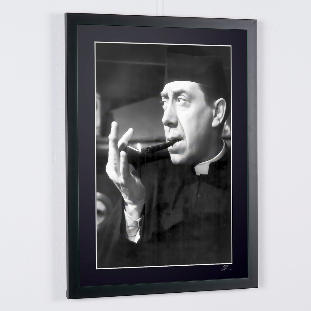 Fernandel « Don Camillo » - Fine Art Photography - Luxury Wooden Frame 70X50 cm - Limited Edition 01 of 30 - Serial 20189 - Original Certificate (COA), Hologram - 100% New. Shipping Reduction from 3 items #4.3