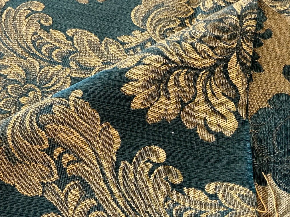 Χρυσός του Βερσαλλιών: η βασιλική κομψότητα του πράσινου και χρυσού σαμψάκης. - Ύφασμα ταπετσαρίας  - 2.7 m - 2.8 m #4.3