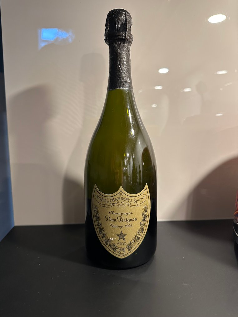 1996 Dom Pérignon - Champagne Brut - 1 Bottiglia (0,75 litri) #1.0