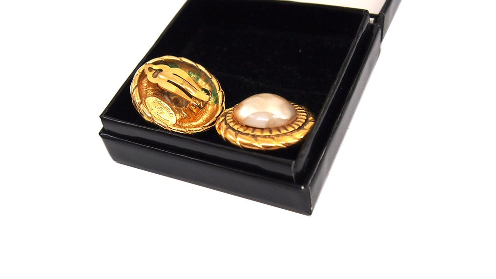 Chanel - Syntetisk edelsten - Metall - Klips-øredobber #1.0