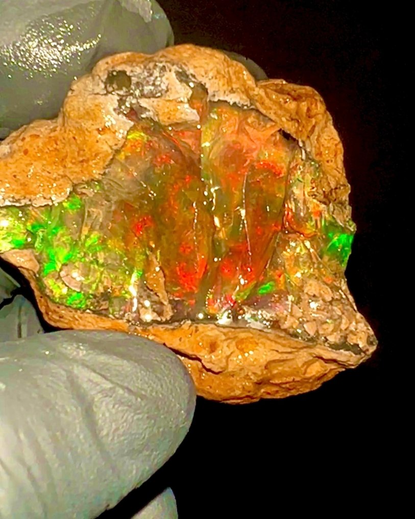 Natural AAA+++ crystal opal - untreated - 226 carats high-quality crystal opal - Height: 55 mm - Width: 55 mm- 45.24 g - (1) #1.0