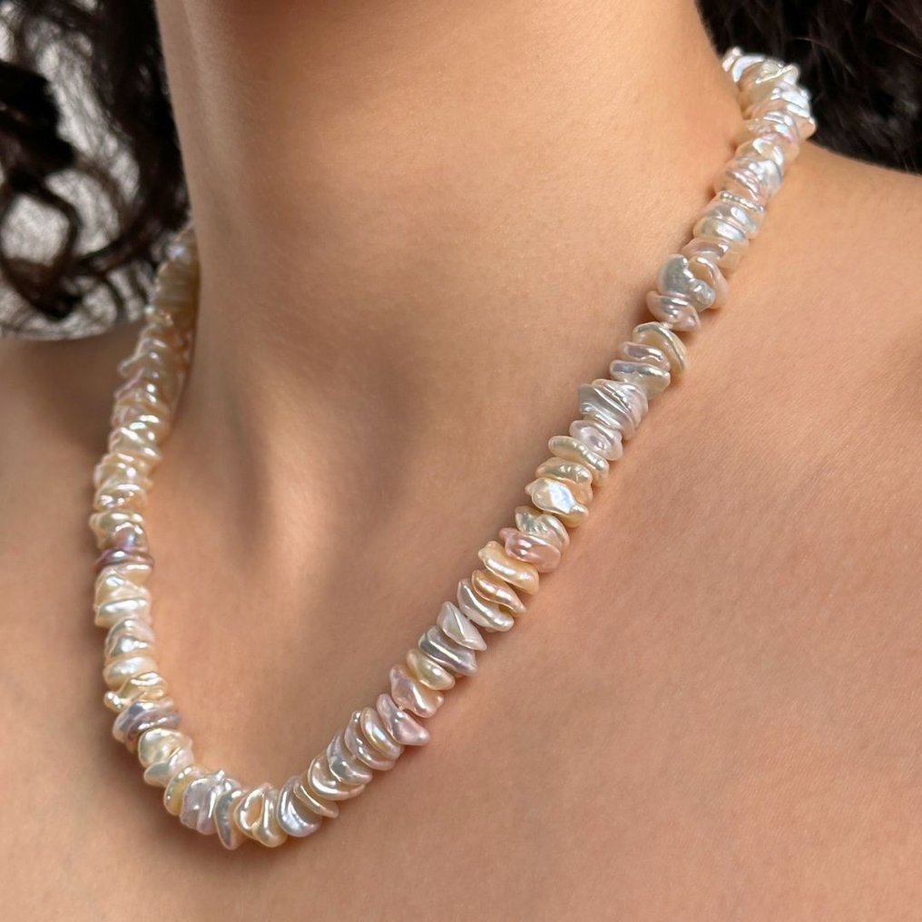 多彩的水滴形珍珠项链，配有环链和鱼钩扣 镀金银925‰ø 8/10毫米，长度可调节从45厘米到47厘米- 48 g - (1) #1.0