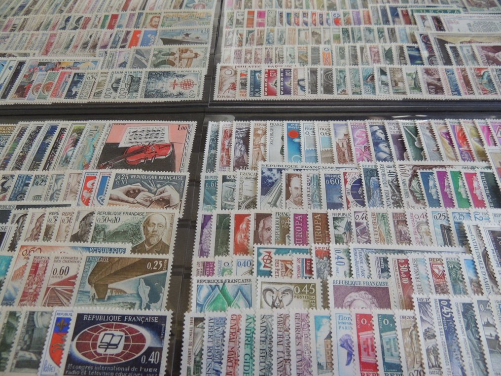 法国 1960/1969 - 全套Yvert # 1230/1620 新品** #1.0