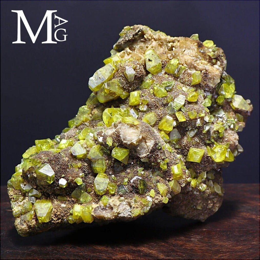 Absolutely Unique Specimen - Ancient Bituminous Sulfur - Crystals on Matrix - Really Wonderful - Height: 330 mm - Width: 240 mm- 9600 g #1.0