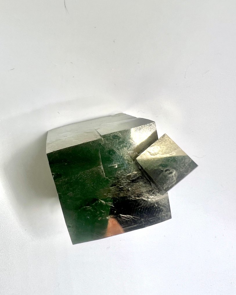 No reserve price - superb premium radiant pyrite Specimen - Height: 35 mm - Width: 25 mm- 75 g - (1) #3.2