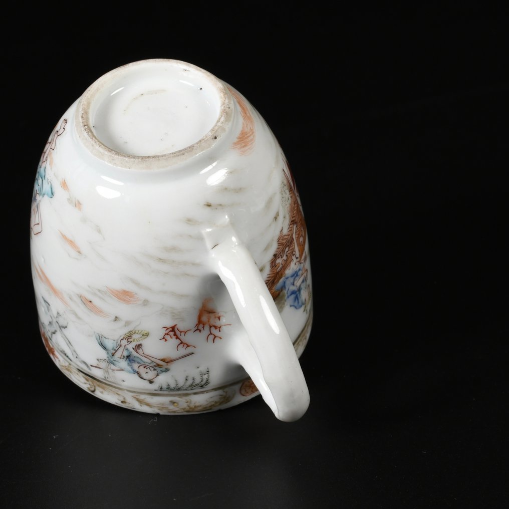 Csésze és csészealj - Tasse et soucoupe à décor de personnages sur un bateau - Porcelán #1.0