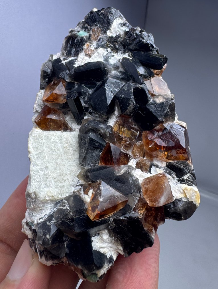 黃玉 水晶在矩陣上 - 高度: 83 mm - 闊度: 54 mm- 311 g - (1) #1.0