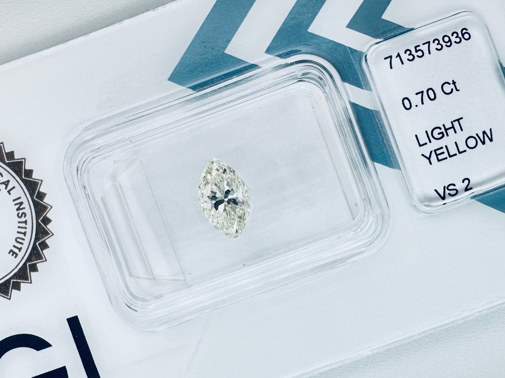1 pcs 钻石  (天然色彩的)  - 0.70 ct - 榄尖形 - Light 黄色 - VS2 轻微内含二级 - 国际宝石研究院（IGI） - （自然） #4.3