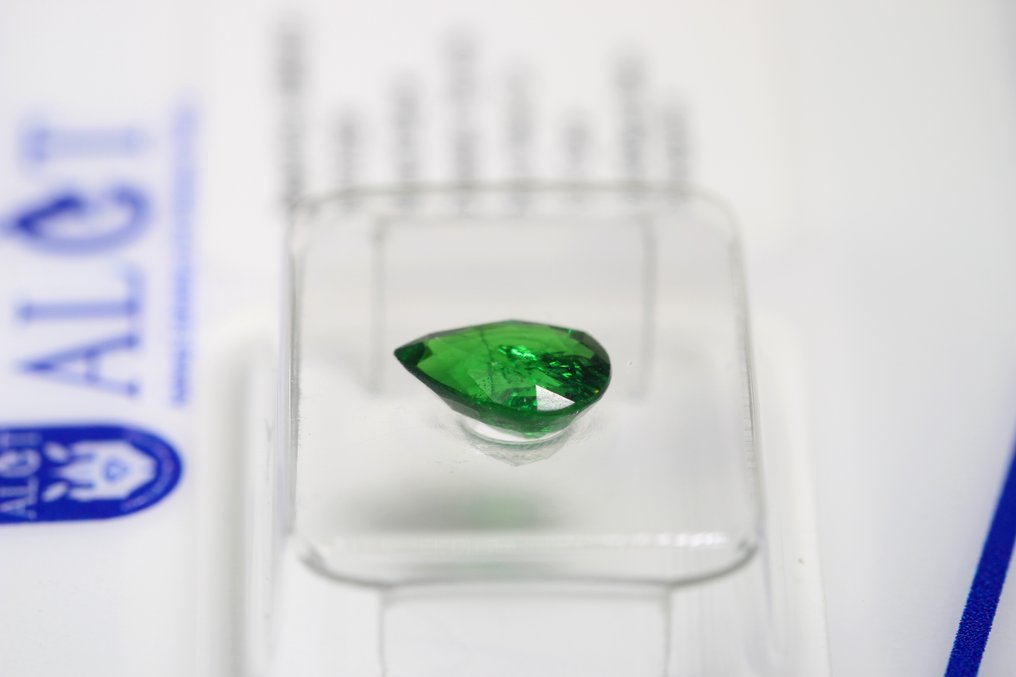 Tsavorit - 1.01 ct - Antwerp Laboratory for Gemstone Testing (ALGT) - Fint farvekvalitet #3.2