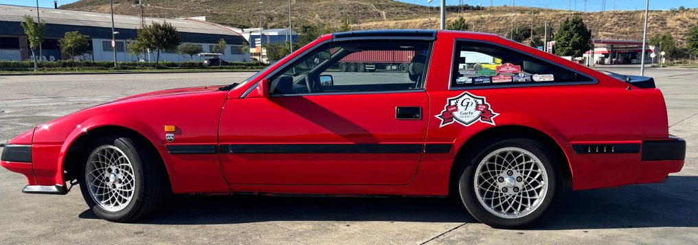 R様 1984 Nissan 300ZX 300-ZX and Turbo 24-page Original Car