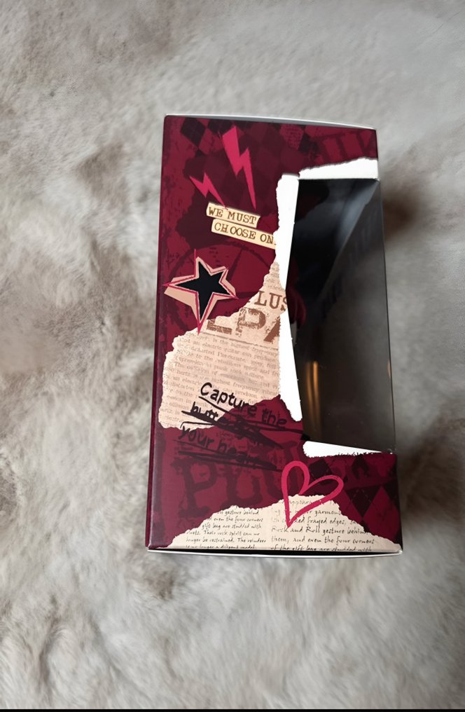 POP MART - 小雕像 - POP MART – Skullpanda “6kHz” Plush Figure – Red Costume – Limited Edition – New & Sealed - 塑料,乙烯基 #4.3