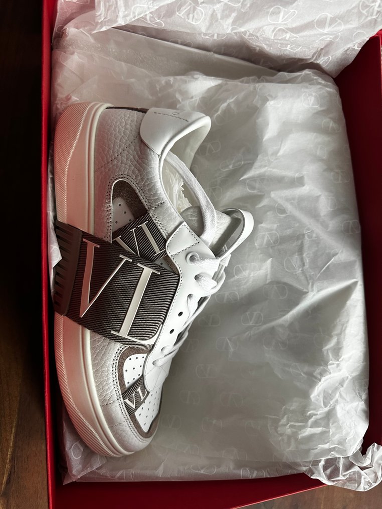 Valentino - Valentino Garavani - Sneakers - Size: EU 39 - New with tags #2.1