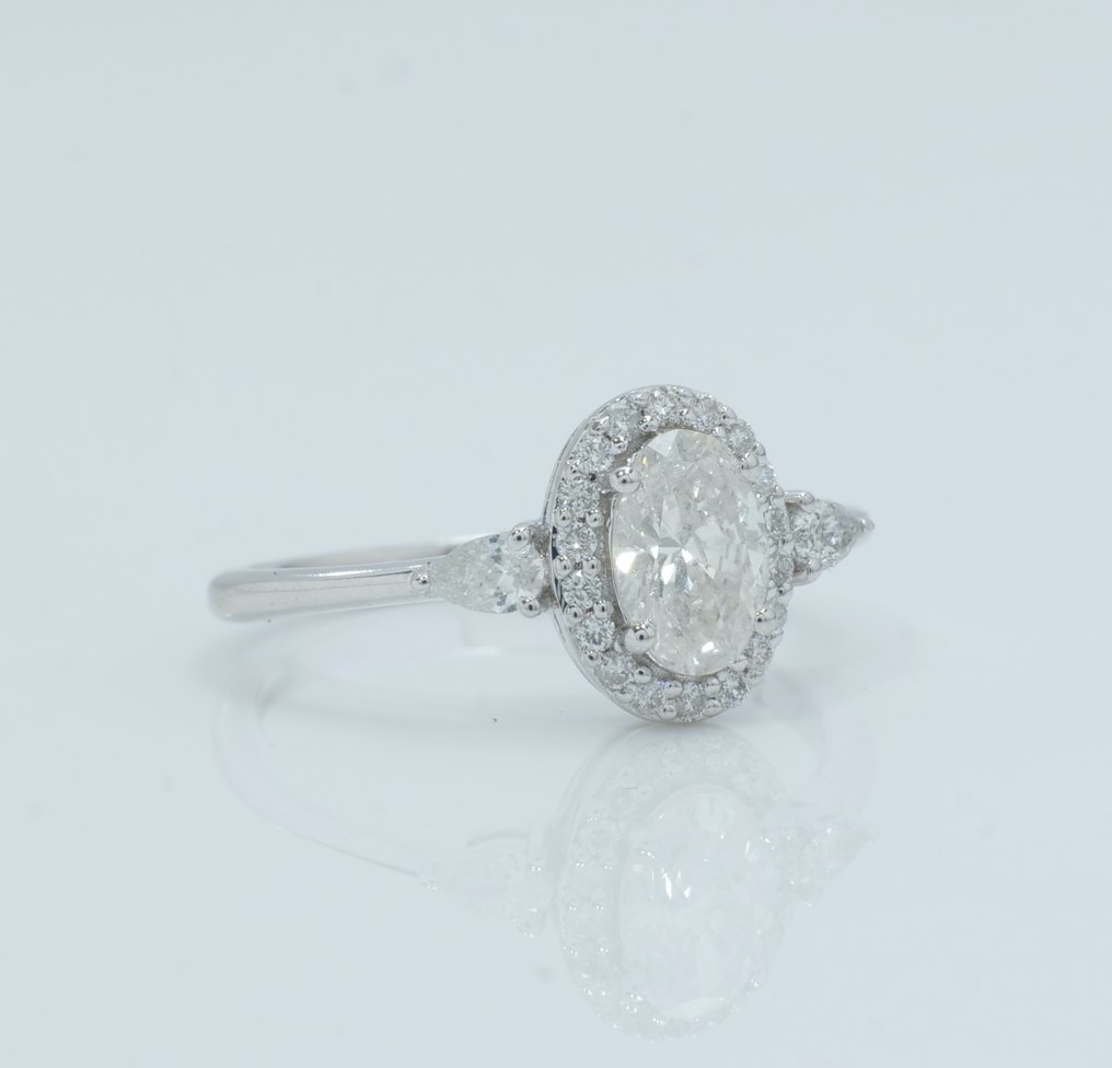 訂婚戒指 - 14 克拉 白金 - 0.92ct. tw. 鉆石 (天然) - 鉆石 - 椭圆形单钻戒指 #1.0