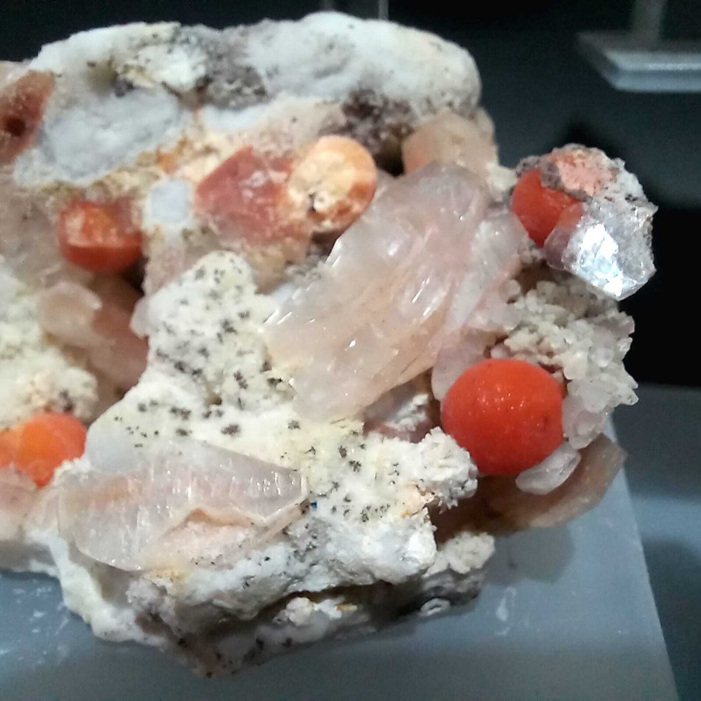 Zeolite Mineral Collection - Height: 55 cm - Width: 55 cm- 2650 g - (14) #2.1