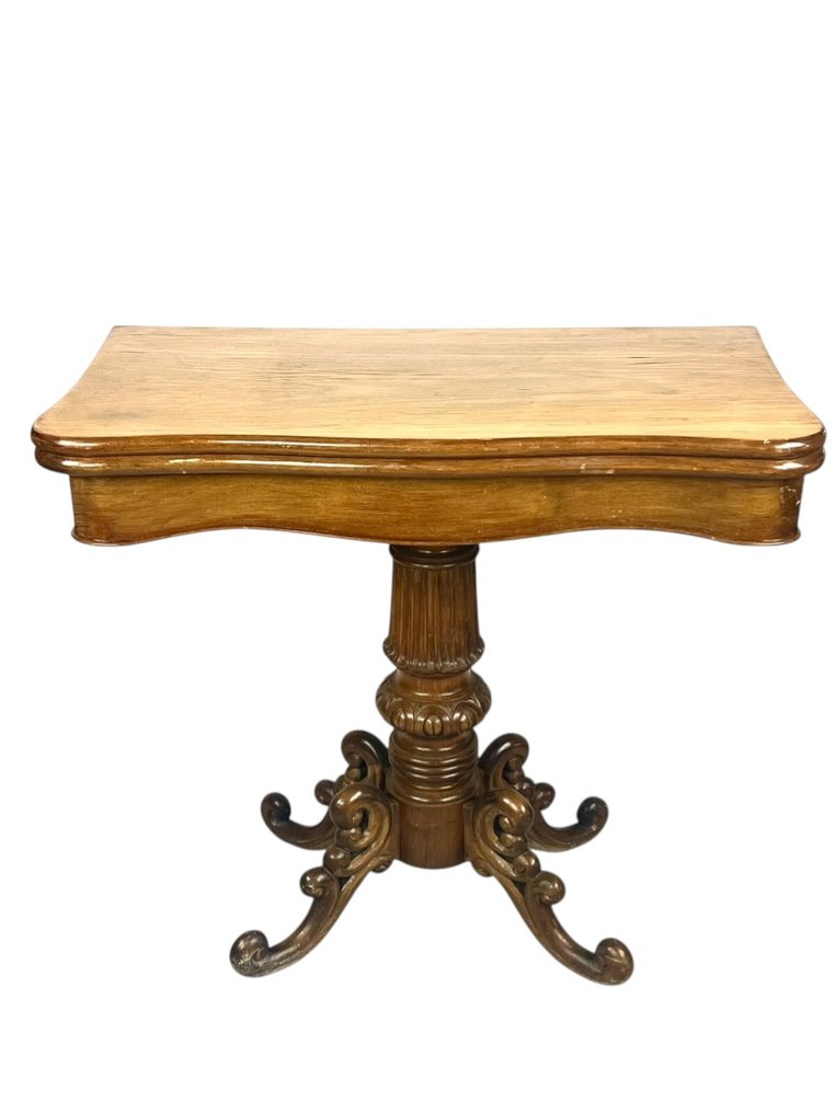 Table de jeux - Bois #1.0