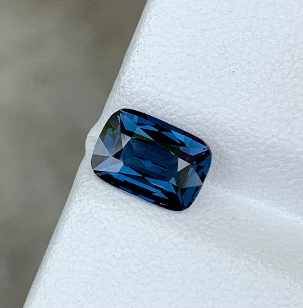 1 pcs  Μπλε Σπινέλιος  - 2.07 ct - Διεθνής Ένωση Έγχρωμων Πολύτιμων Λίθων (ICA GemLab) - Εκπληκτικό μπλε σπινέλ #1.0