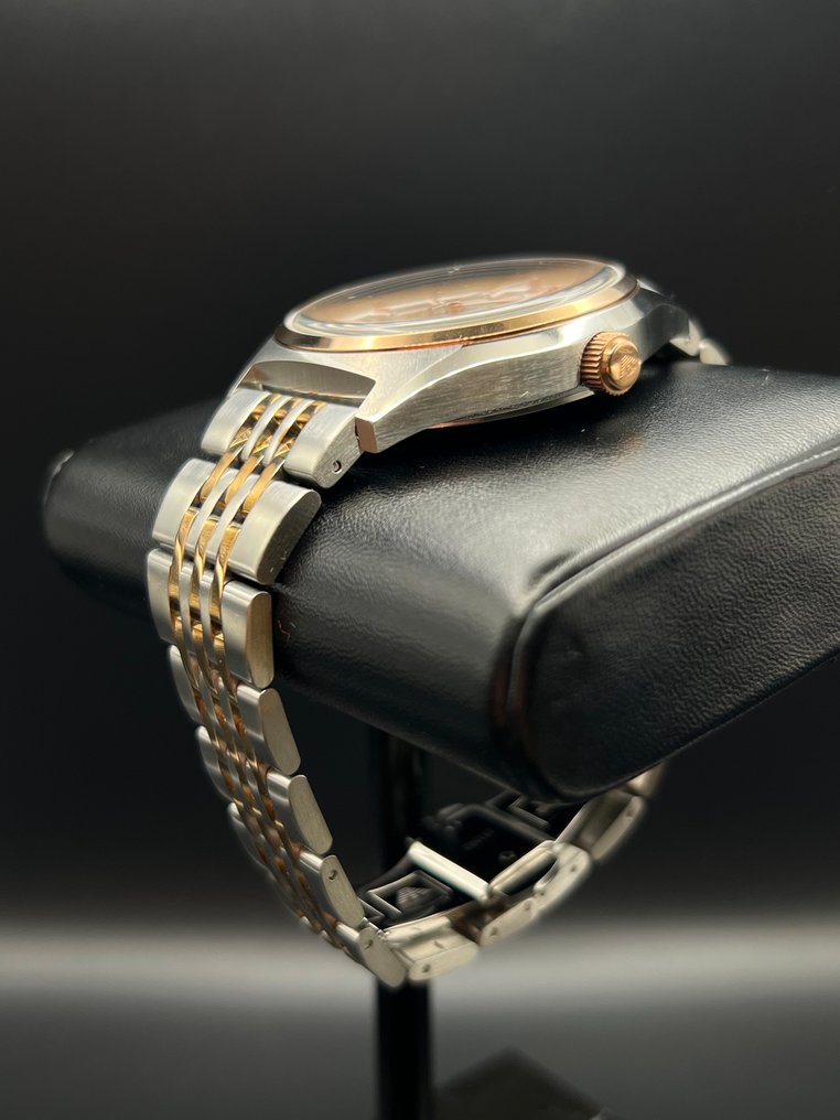 Emporio Armani - Zeta - Ei pohjahintaa - AR60002 - Miehet - 2020-  #3.2