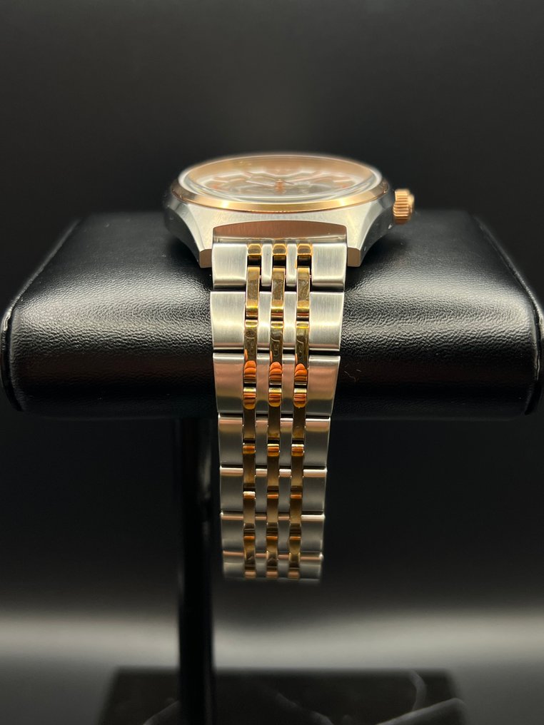 Emporio Armani - Zeta - Ei pohjahintaa - AR60002 - Miehet - 2020-  #2.1