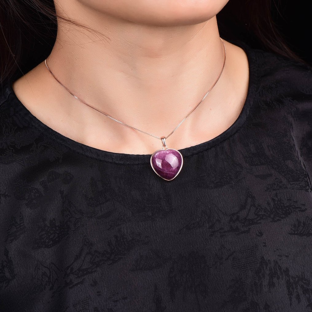 无储存——ALGT认证——大型独家天然红宝石坠饰 生动的颜色，来自大地的纯净- 9.34 g #1.0