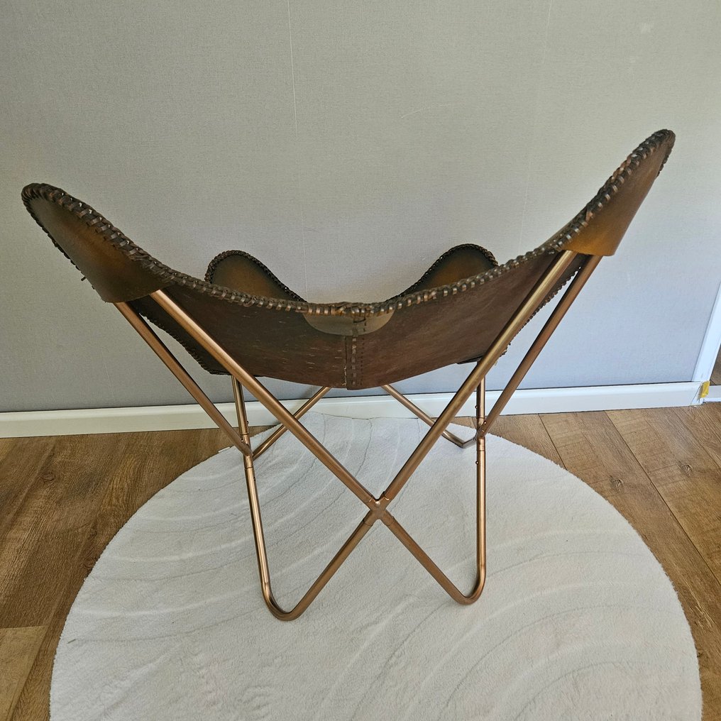 Stol - Fladdermusfåtölj (3107) - Läder, Metall #2.1