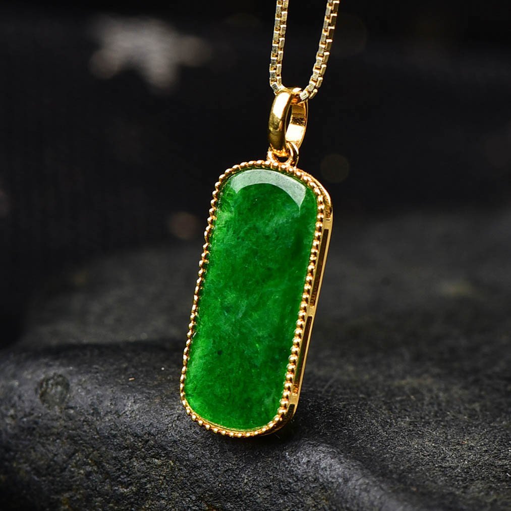 Πιστοποιημένο ALGT - Μεγάλη και Σπάνια Φυσική Μενταγιόν από Τζαϊνίτη – Μια καθαρή και φυσική παρουσία- 0.58 g #4.3