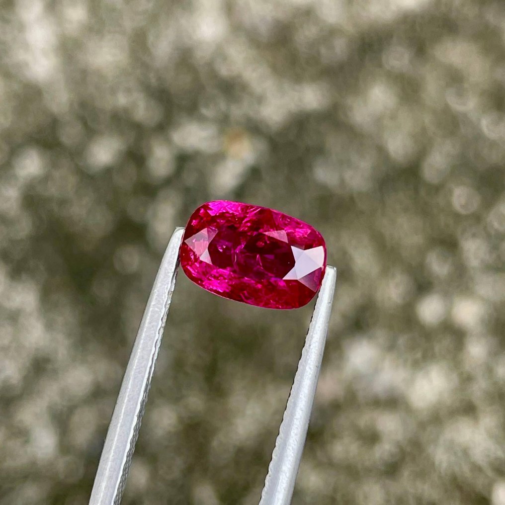 1 pcs  Red, Pink Ruby  - 2.14 ct - Asian Institute of Gemological Sciences (AIGS) - Natural Ruby Stone #1.0