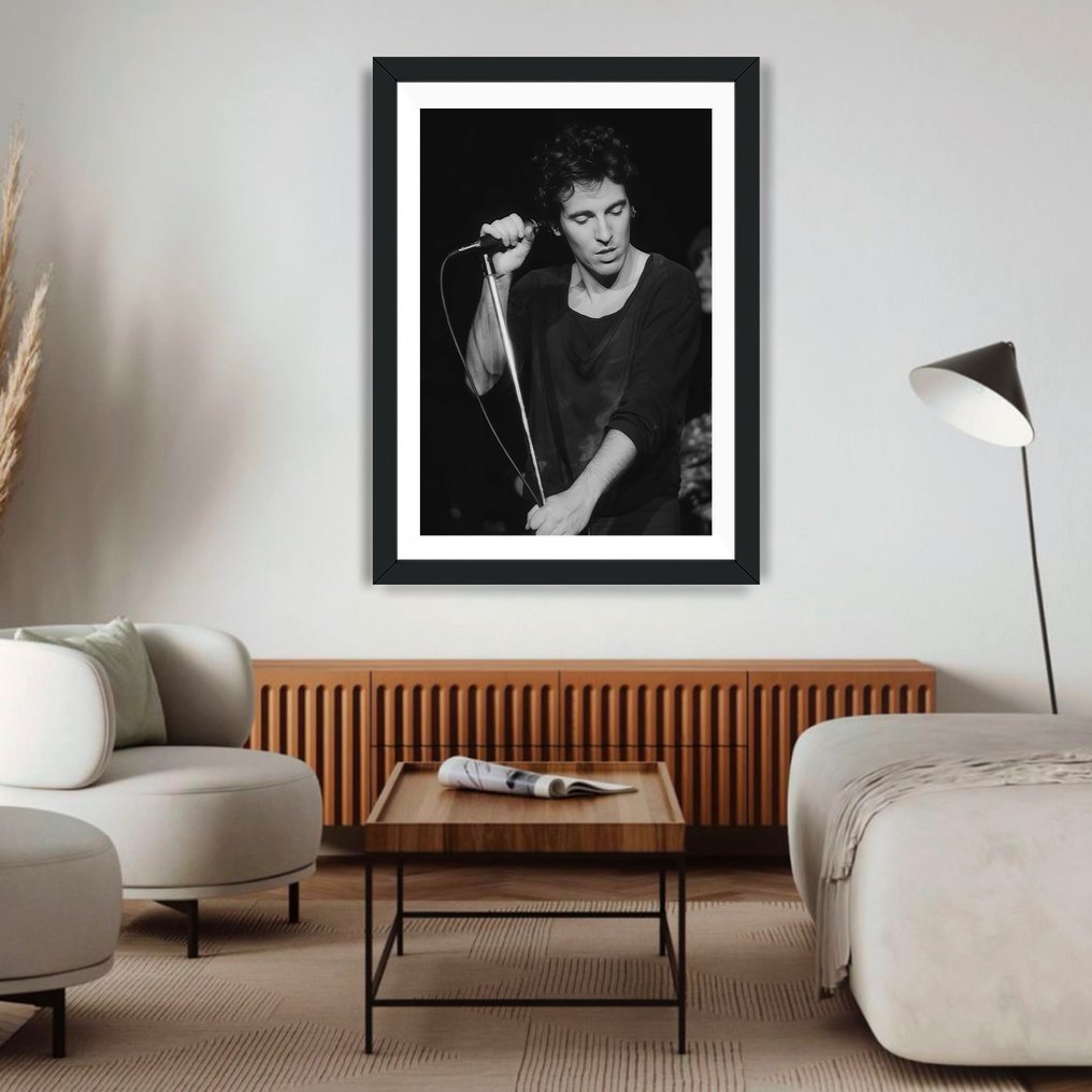 Bruce Springsteen 1977 - Fine Art Photography - Luxury Wooden Frame 70X50 cm - Limited Edition 01 of 20 - Serial MU288 - Original Certificate (COA), Hologram - 100% New. Shipping Reduction from 3 items #1.0