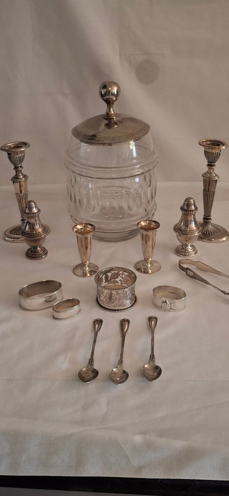 Napkin ring (15) - Laminated silver and 19th-century crystal. - various laminated silver #1.0