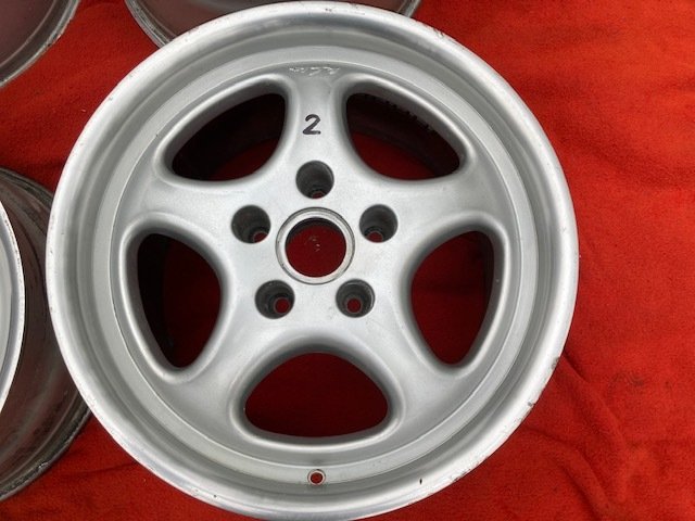 Peça de carro (2) - Porsche - Porsche 964/993/996/944 18 inch Genuine Gemballa Lemans Rims (Rear) - 1990-2000 #1.0