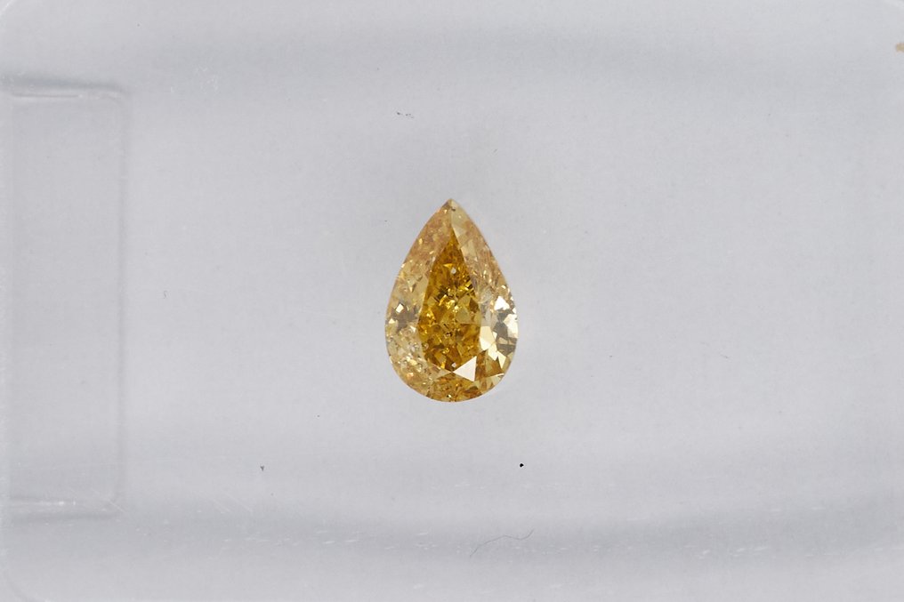 没有保留价 - 1 pcs 钻石  (天然色彩的)  - 0.27 ct - 梨形 - Fancy intense 稍帶棕色的 黄色 - SI2 微内含二级 - 国际宝石研究院（IGI） #1.0