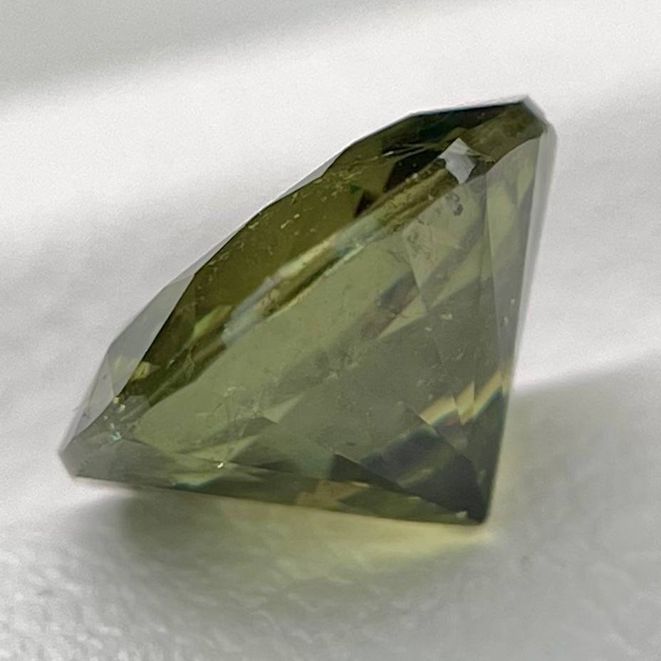 1 pcs Zöld Demantoid - 3.51 ct - Amerikai Gemmológiai Intézet (GIA) - Valódi Természet Szépsége #3.2