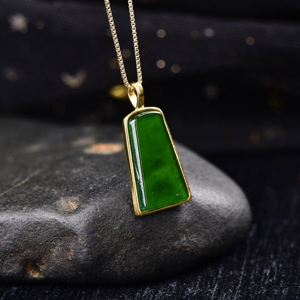 ALGT认证 - 高度专属的自然翡翠吊坠 由时间与自然塑造的透明宝藏- 3.19 g #4.3