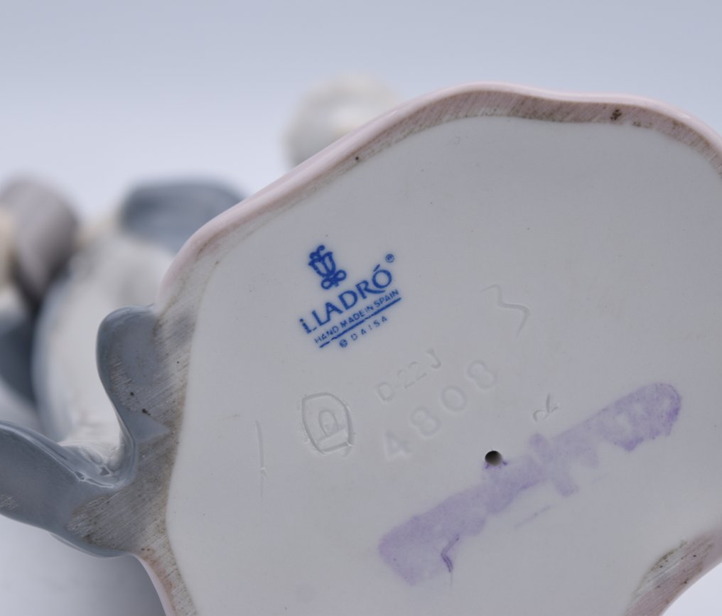 Lladró - Julio Fernández - Sculpture, Novios - 19.5 cm - Porcelain #4.3