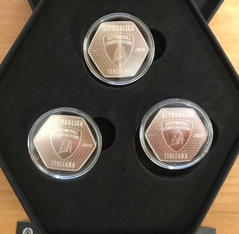 意大利. 5 Euro 2025 "Lamborghini" - Trittico argento colorato  (没有保留价) #1.0