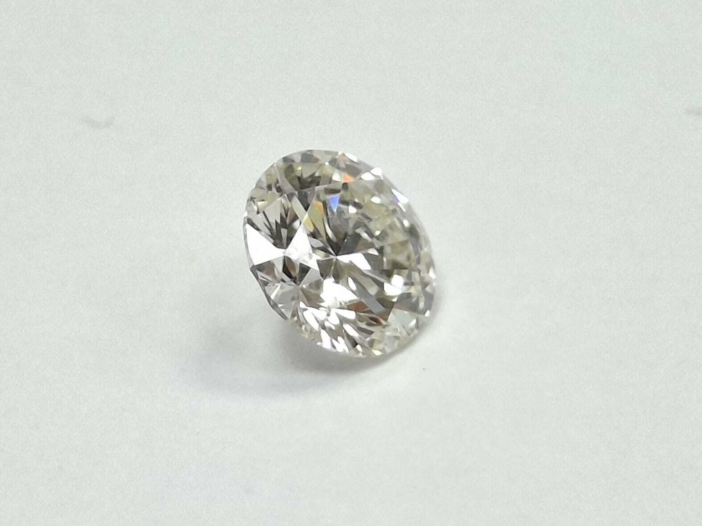 1 pcs 钻石 (天然) - 1.00 ct - 圆形 - J - SI2 微内含二级 - 美国宝石研究院(GIA) #1.0