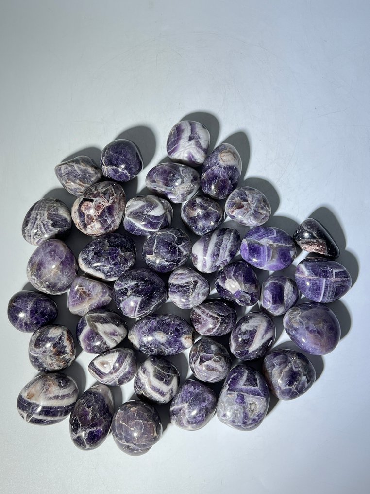 无底价 紫水晶打磨石 B级 35–38 件（25–40 毫米）- 1000 g - (1) #1.0