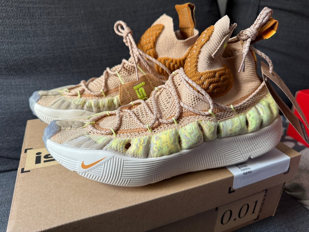 Nike - Ispa Sense Flyknit - 運動鞋 - 尺寸: EU 42.5 #1.0