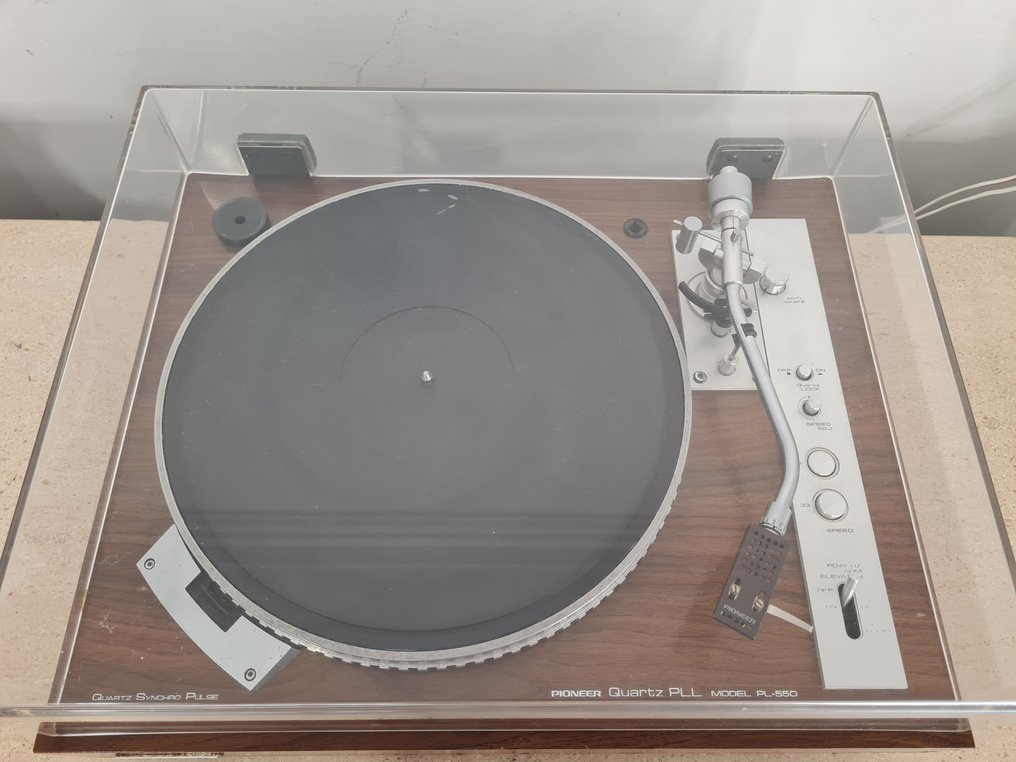 Pioneer - PL-550 Turntable #2.1