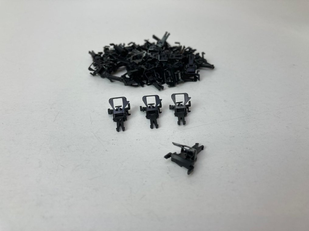 Märklin H0 - 7203 - 模型火車附件 (51) - 51个Reguliere Märklin Kortkoppelingen voor NEM-Schacht #3.2