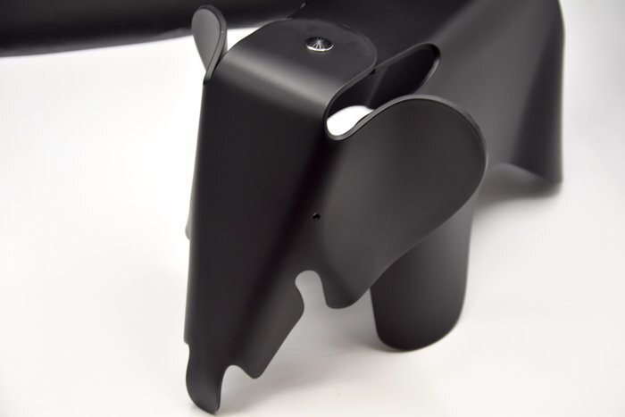 Decorative ornament - Vitra - Eames Elephant Small - Charles & Ray Eames - Design Object - Switzerland #2.1