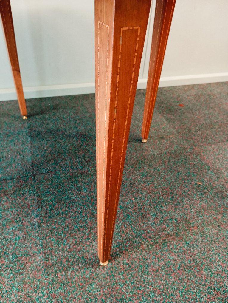 Centre table - Mahogany #4.3