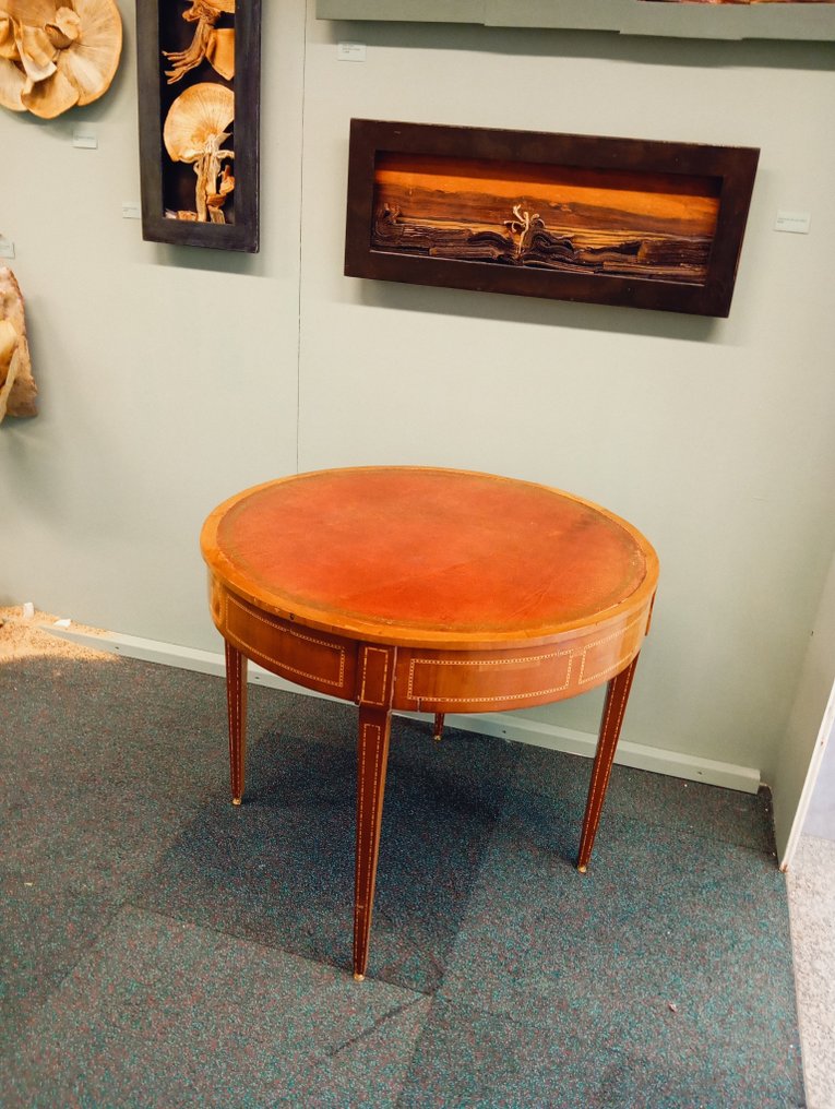 Centre table - Mahogany #1.0