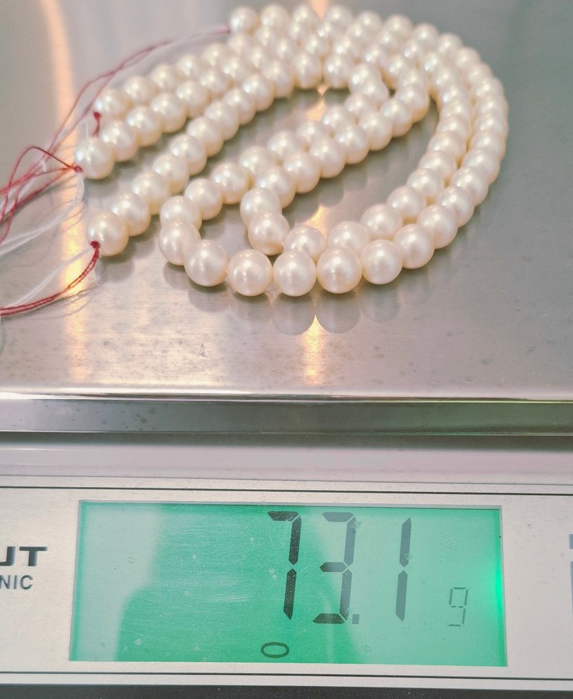 Pearl - Perle - String of beads #4.3