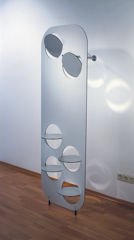 XXD - Max Kistner - Coat rack - Disc-o wardrobe made from Alucobond. - Alucobond - Concrete cloakroom #1.0