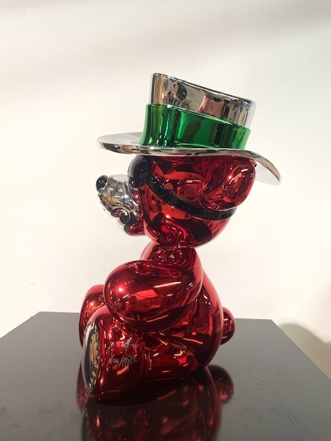 Van Apple - Bandit Bear #1.0