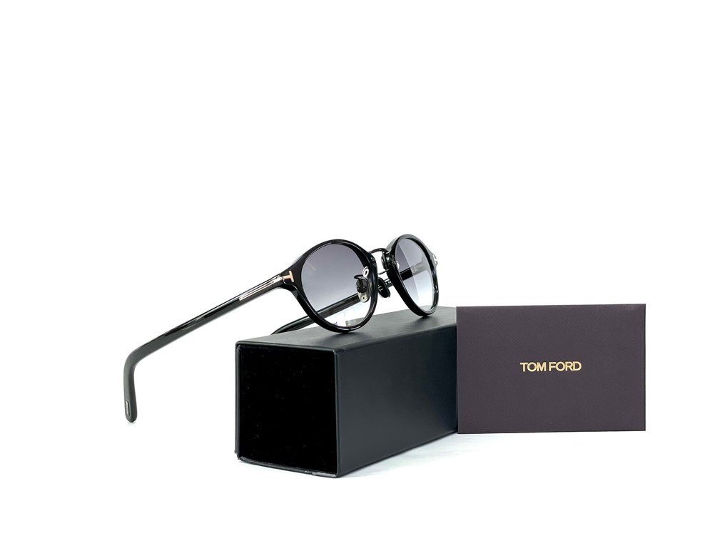 Tom Ford - TF1050-D/S-01B, Cat: *2, Classic Oval Shiny Black & Gold, Gradient, AR+, Signature T temples - 太阳镜 #1.0