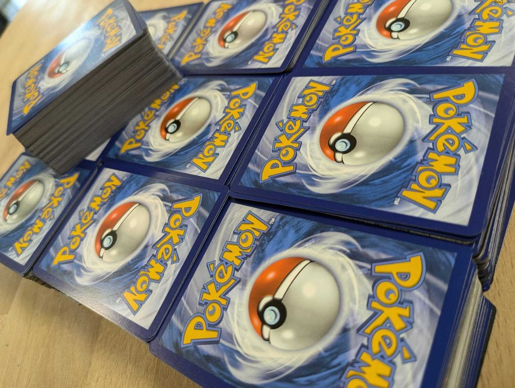 Pokémon - 2000 Card - Mixed Bulk New Packfresh - Sword Shield, Scarlet Violet 25+% (Reverse) Holo #2.1