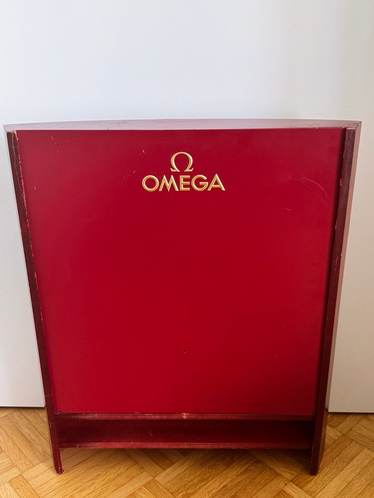 Omega - POS (point of sale reklamegenstand) #4.3